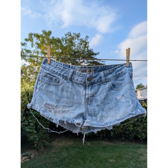 PINK Victoria's Secret Denim Shorts Frayed Raw Hem Distressed Light Wash - Picture 1 of 6